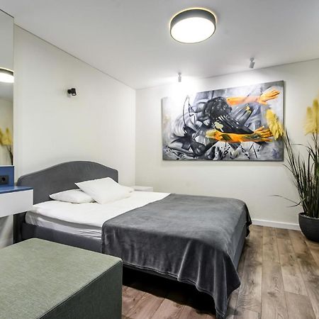 Botanical Garden Loft Apartment Kaunas Exterior photo